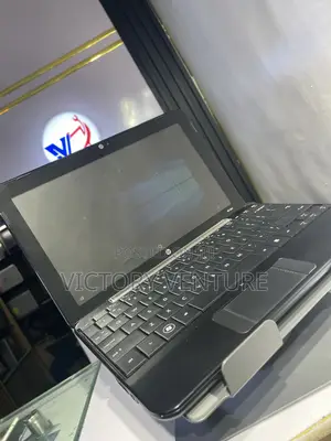 Laptop HP 1GB Intel Atom SSD 16 GB