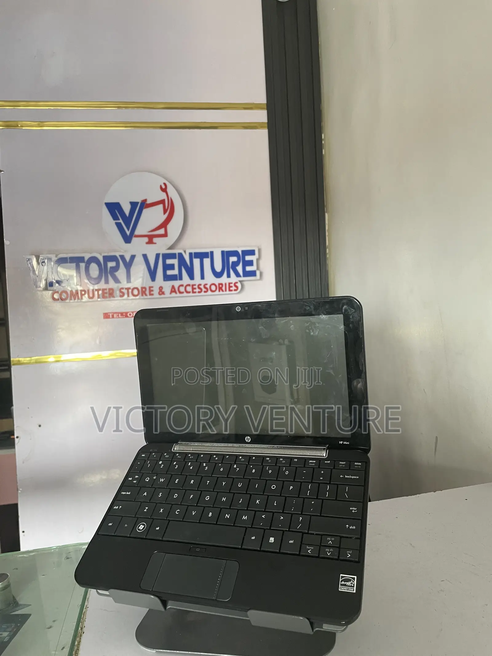 Laptop HP 1GB Intel Atom SSD 16 GB