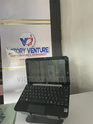 Laptop HP 1GB Intel Atom SSD 16 GB