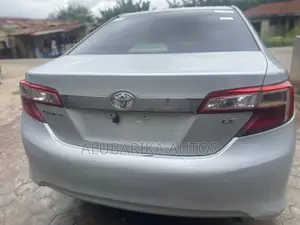 Toyota Camry 2013 Silver