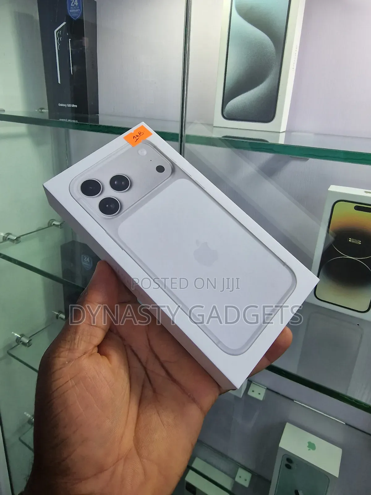 New Apple iPhone 17 Pro Max 1 TB Silver