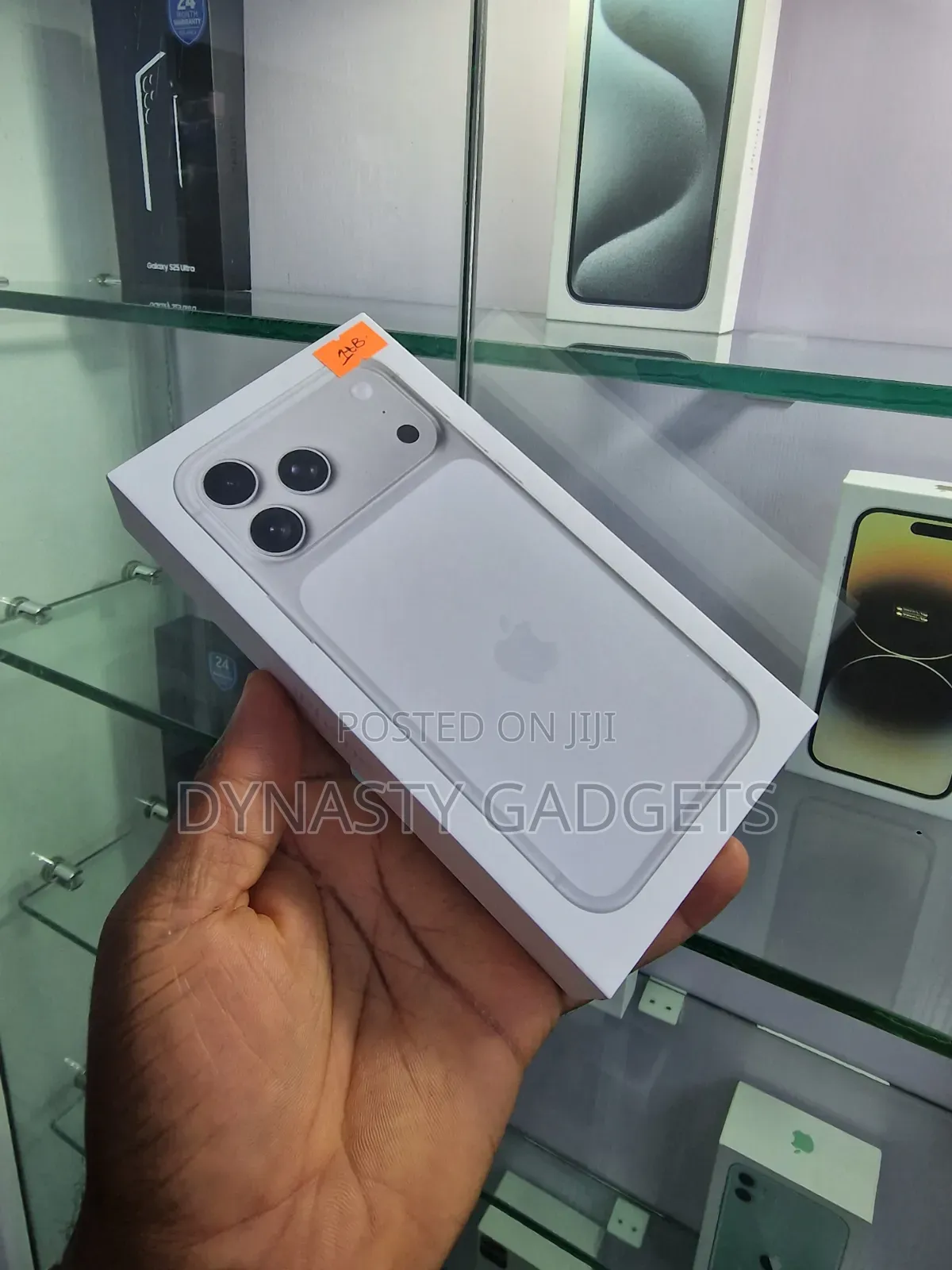 New Apple iPhone 17 Pro Max 1 TB Silver
