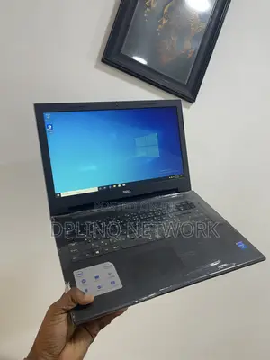 Laptop Dell Inspiron 15 3000 8GB Intel Pentium HDD 250GB
