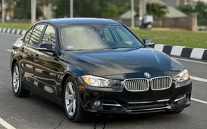 BMW 320i 2013 Black
