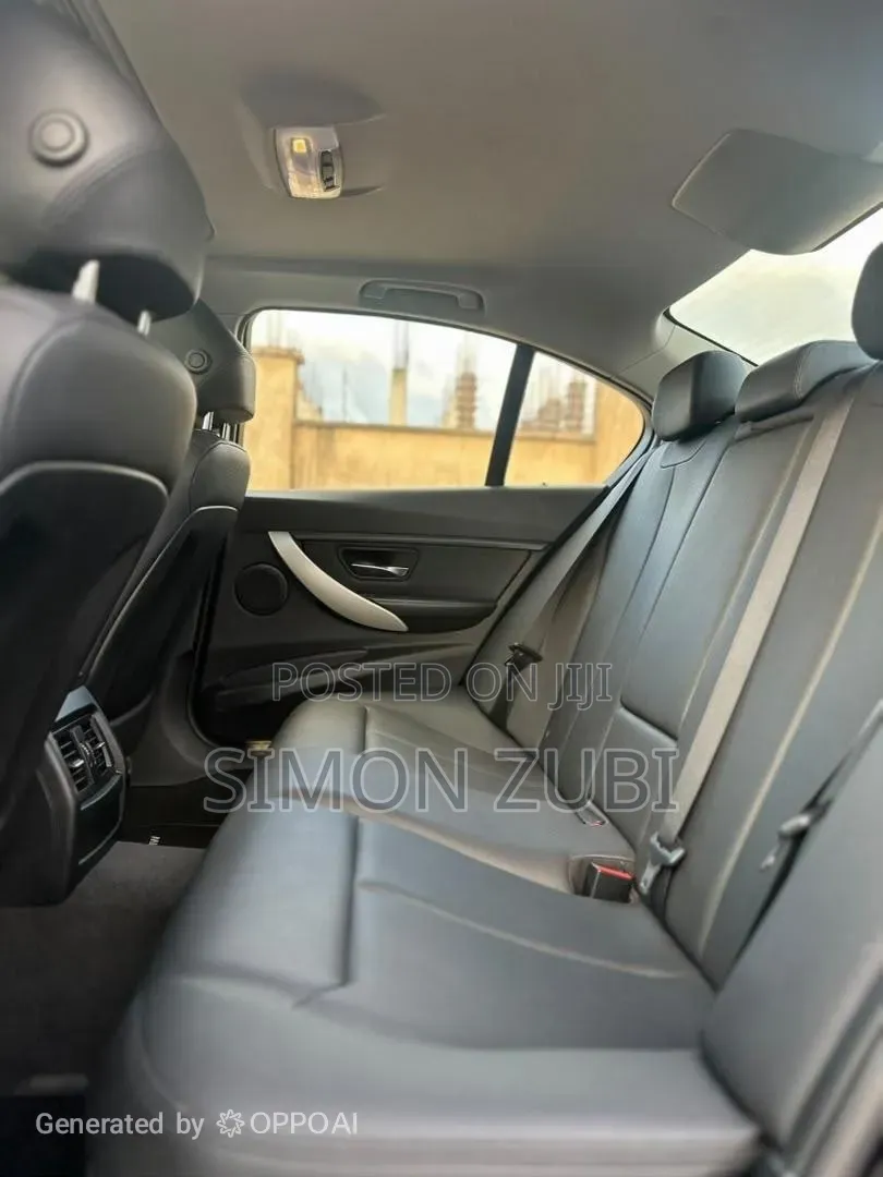 BMW 320i 2013 Black