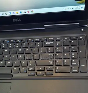 Laptop Dell Precision 7520 16GB Intel Core i5 SSD 512GB