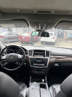 Mercedes-Benz M Class 2012