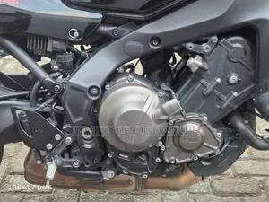 Yamaha 2024 Black