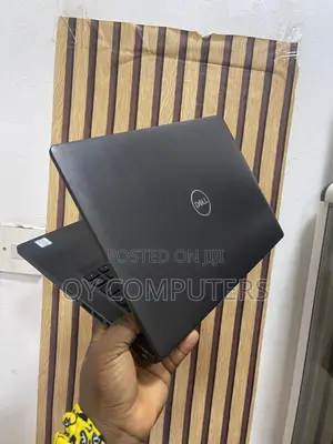 Laptop Dell Latitude 5400 8GB Intel Core i5 SSD 256GB