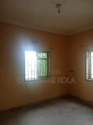 Mini Flat in Akesan for rent