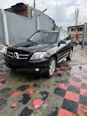 Mercedes-Benz GLK-Class 350 4MATIC 2010 Black