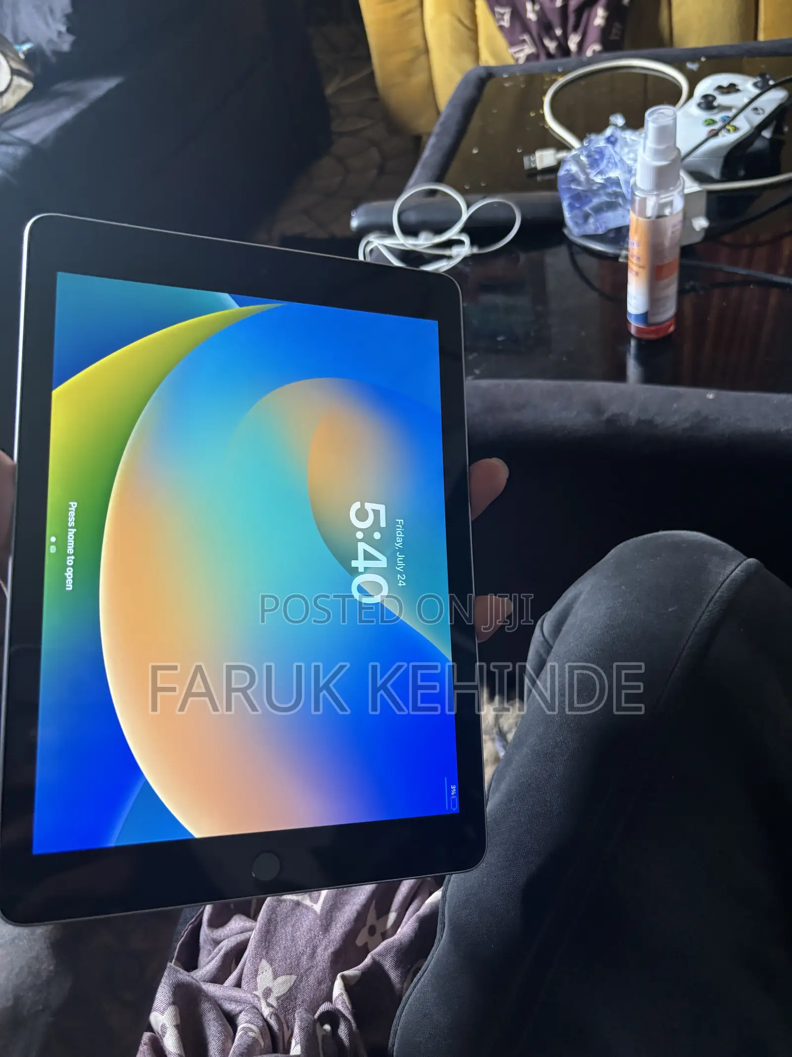 Apple iPad 5 (2022) 32 GB Silver