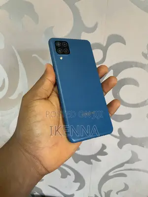 Samsung Galaxy A12 128 GB Blue