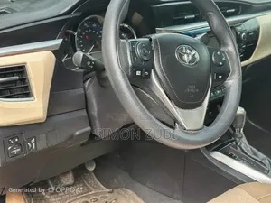 Toyota Corolla 2015 White