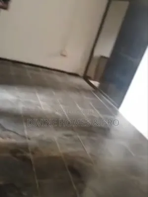 2bdrm Block of Flats in Area 7, Garki for rent