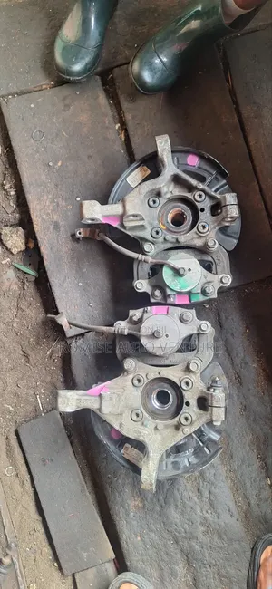 Complete Front Hub Hyundai Sonata, Azera, Kia Optima 2016, 2017