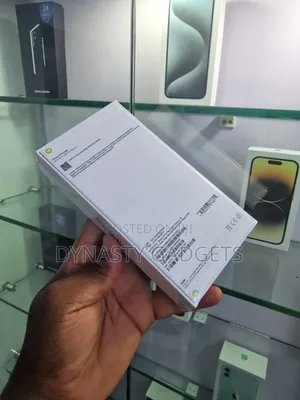 New Apple iPhone 15 Pro Max 1 TB Silver
