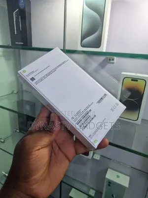 New Apple iPhone 15 Pro Max 1 TB Silver