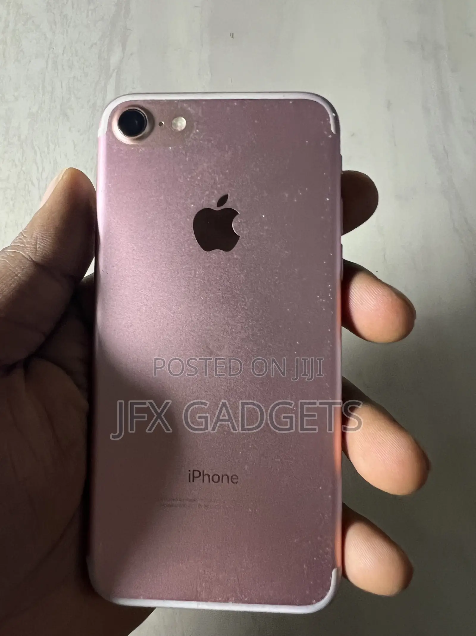 Apple iPhone 7 32 GB Gold
