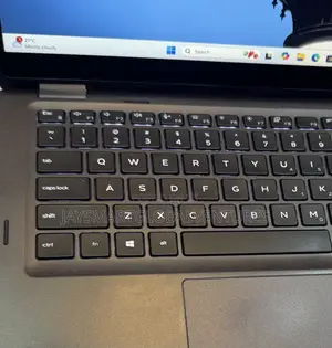 Laptop Dell Latitude 5300 2-in-1 16GB Intel Core i5 SSD 256GB