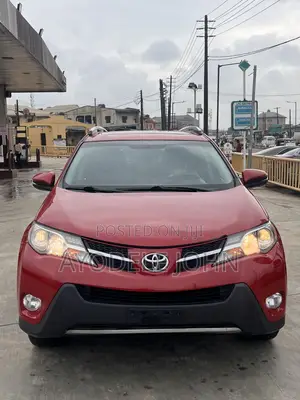 Toyota RAV4 Limited 4dr SUV (2.5L 4cyl 6A) 2015 Red