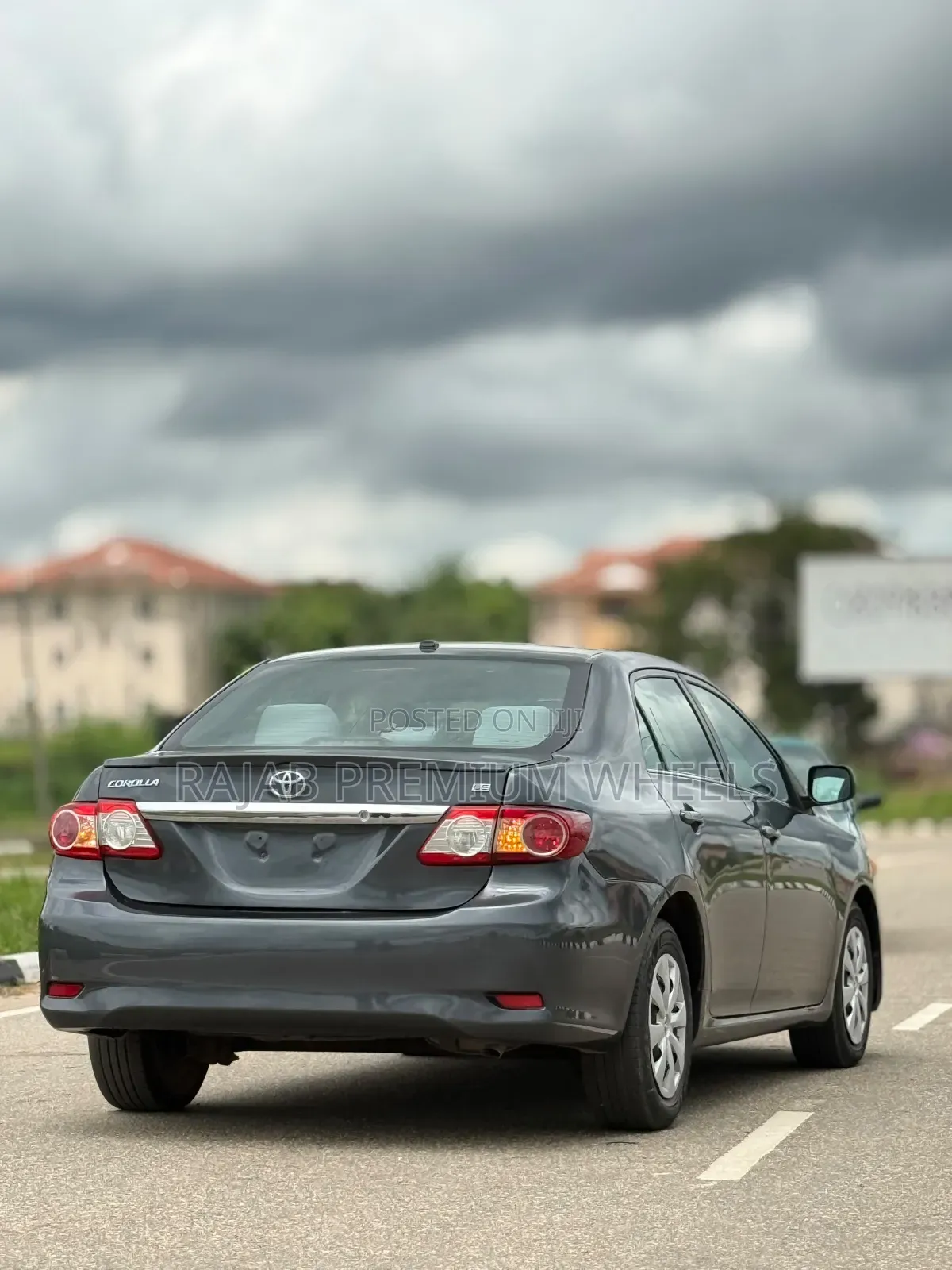 Toyota Corolla 2012 Gray