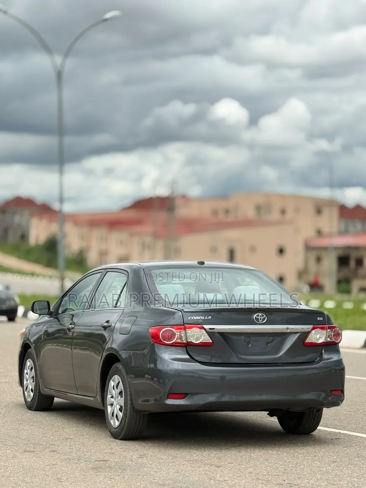Toyota Corolla 2012 Gray