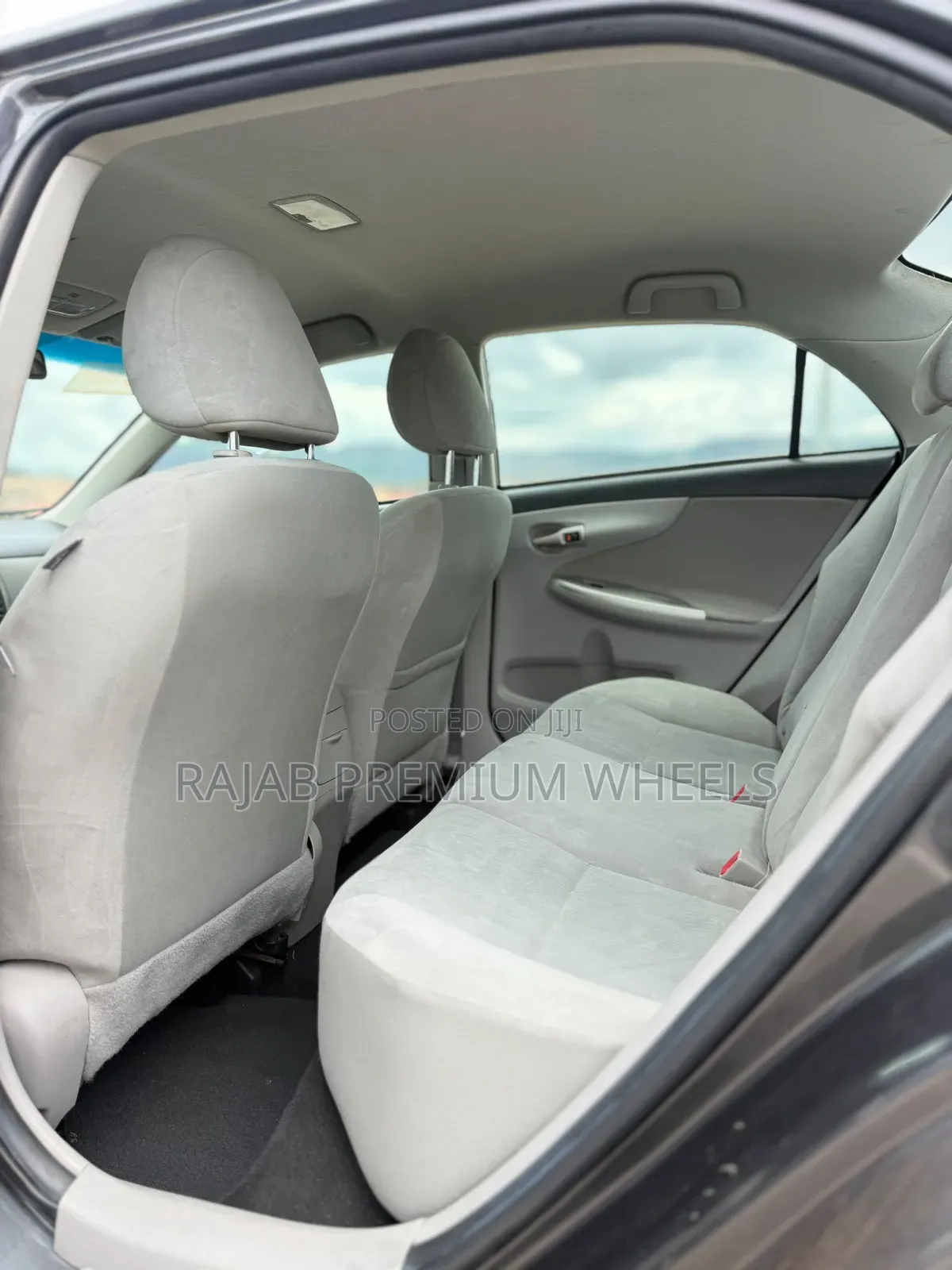 Toyota Corolla 2012 Gray