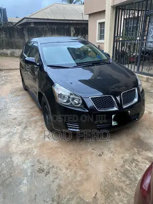 Pontiac Vibe 1.8L 2010 Black