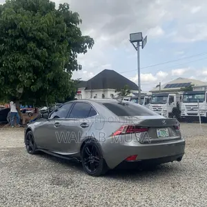 Lexus IS 2015 Gray