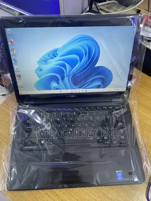 Laptop Dell Latitude 5450 8GB Intel Core i5 SSD 256GB