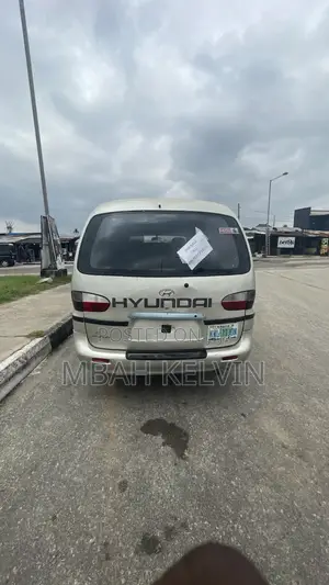 Hyundai H-100 1997 Silver