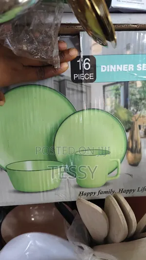 16 Piece Dinner Set