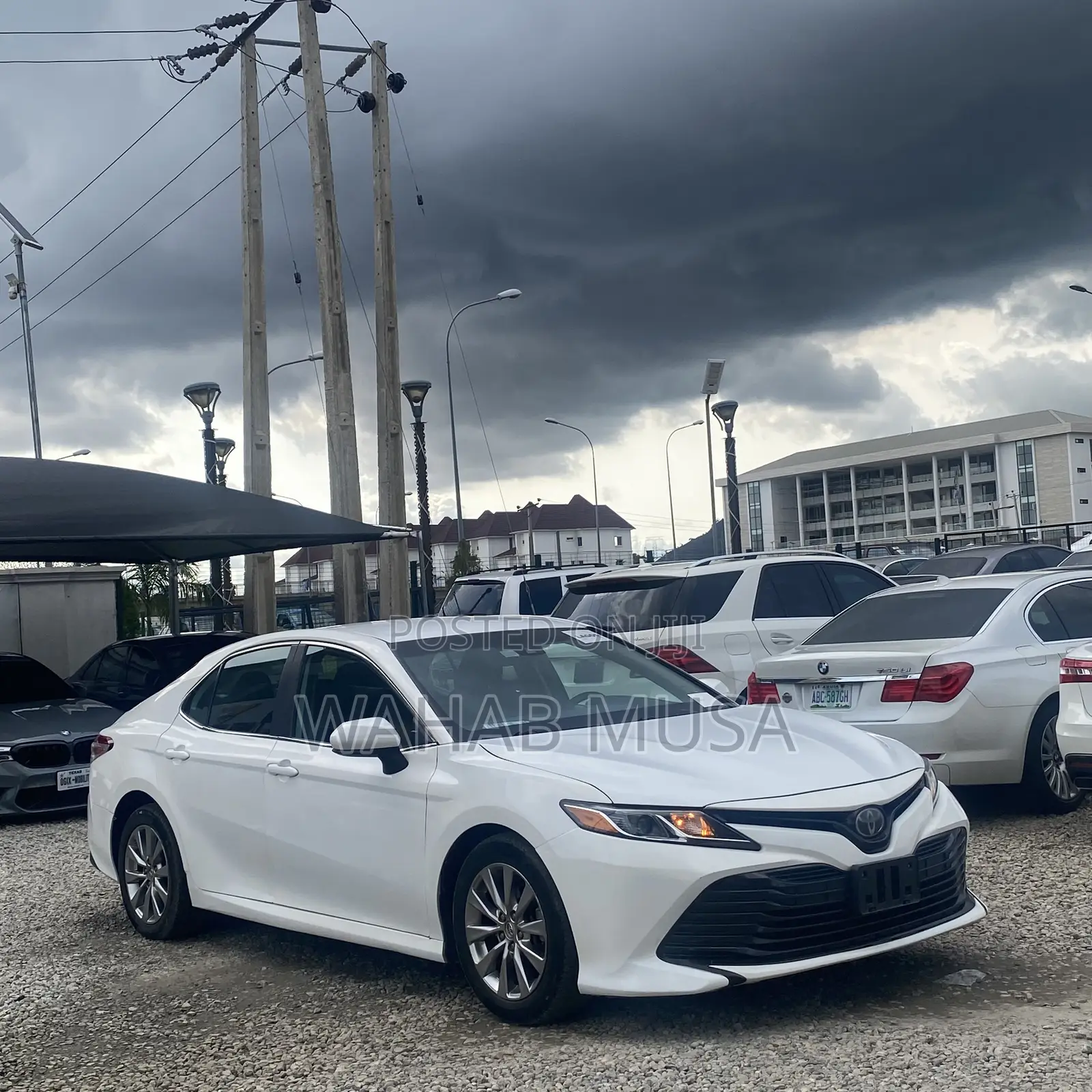 Toyota Camry 2018 White