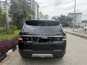 Land Rover Range Rover Sport HSE 4x4 (3.0L 6cyl 8A) 2016 Black