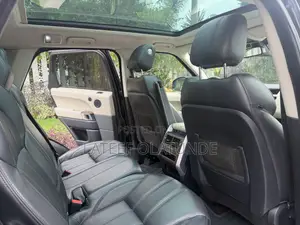 Land Rover Range Rover Sport HSE 4x4 (3.0L 6cyl 8A) 2016 Black