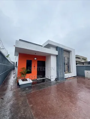 4bdrm Bungalow in Eliozu for sale