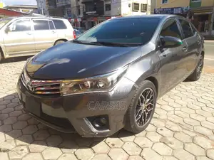 Toyota Corolla L 4dr Sedan (1.8L 4cyl 4A) 2015 Gray