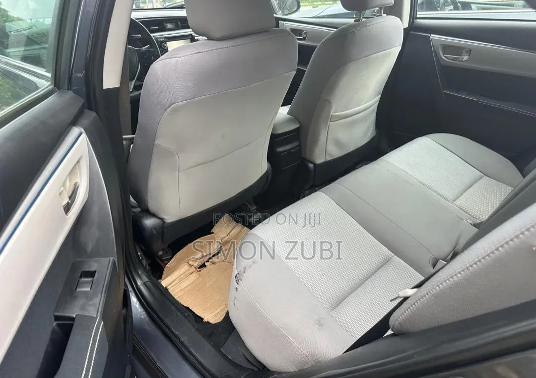 Toyota Corolla 2015 Gray