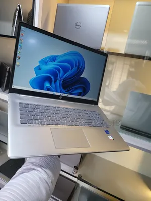 Laptop HP 17-3000 12GB Intel Core i5 SSD 256GB