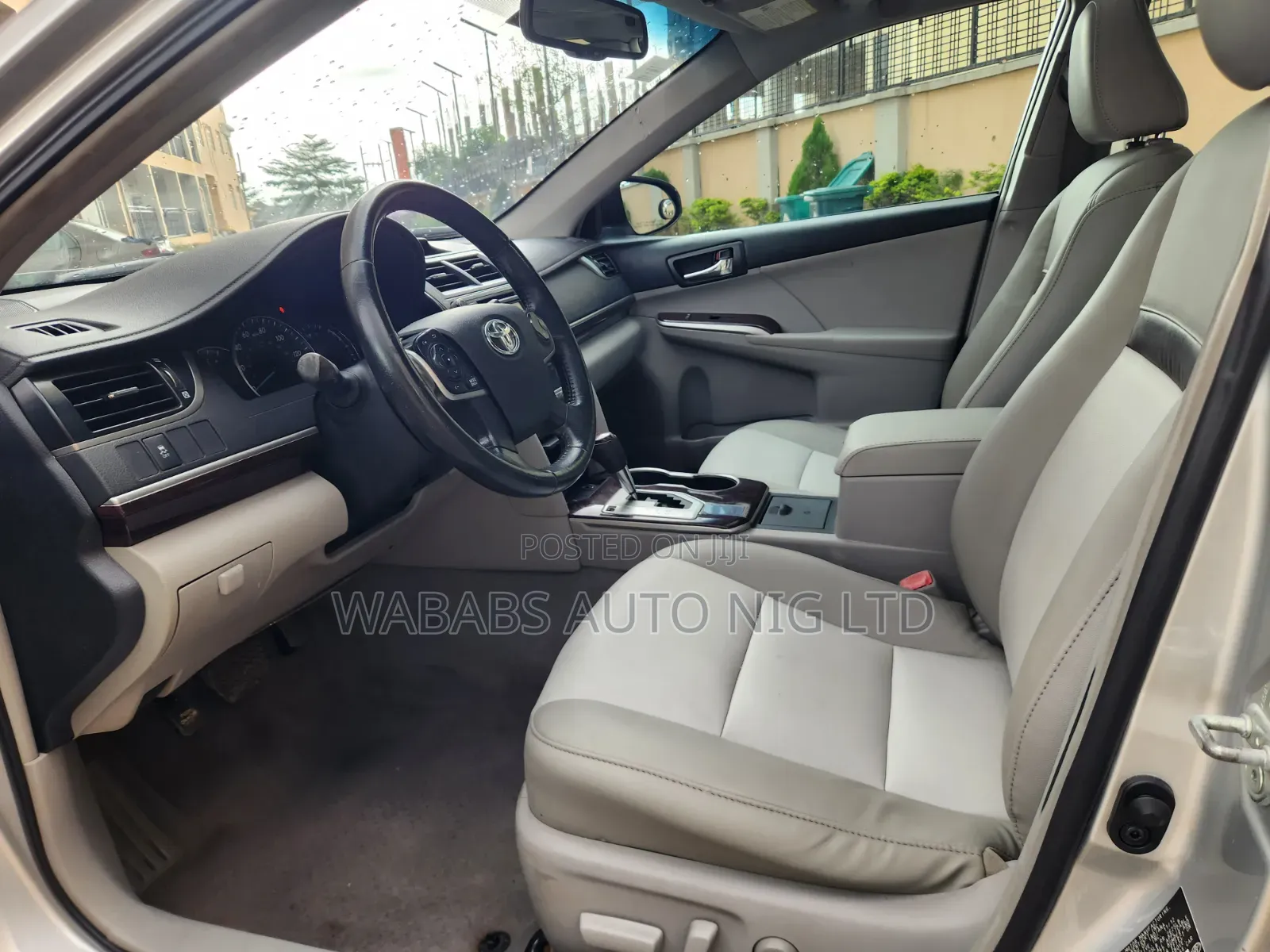 Toyota Camry 2013 Silver