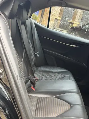 Toyota Camry SE (2.5L 4cyl 8A) 2019 Black