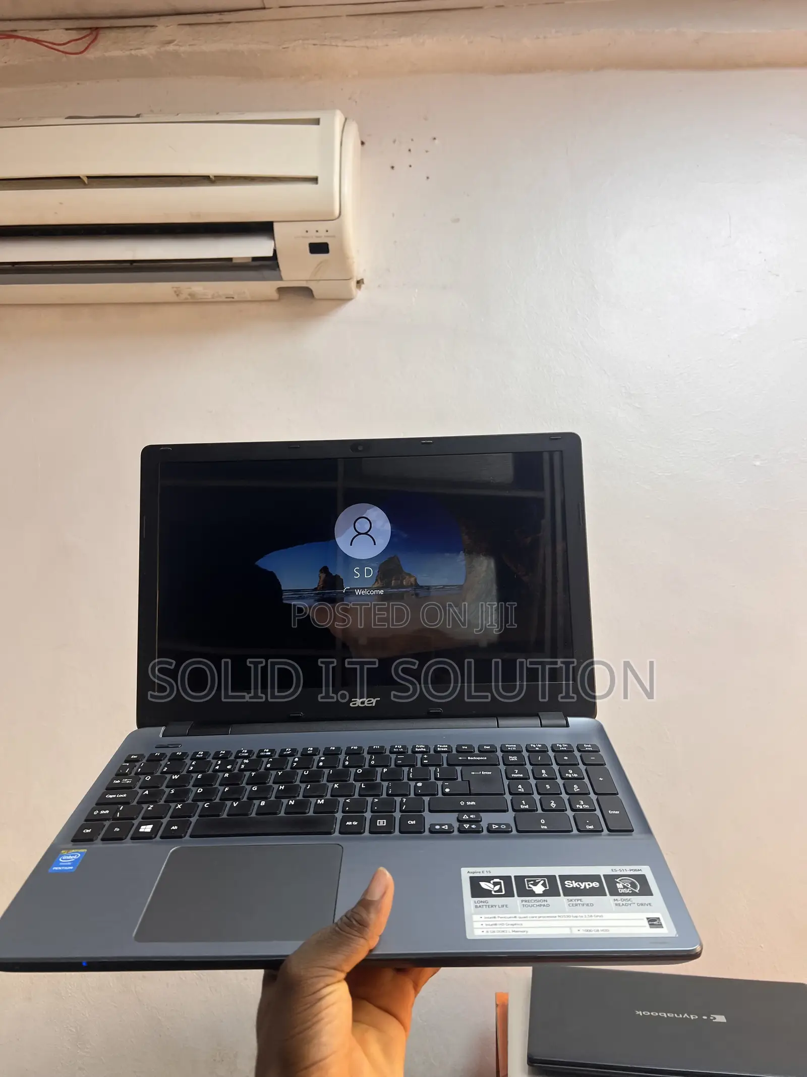 Laptop Acer Aspire E15 8GB Intel Pentium HDD 250GB