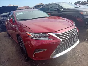 Lexus ES 2017 Red