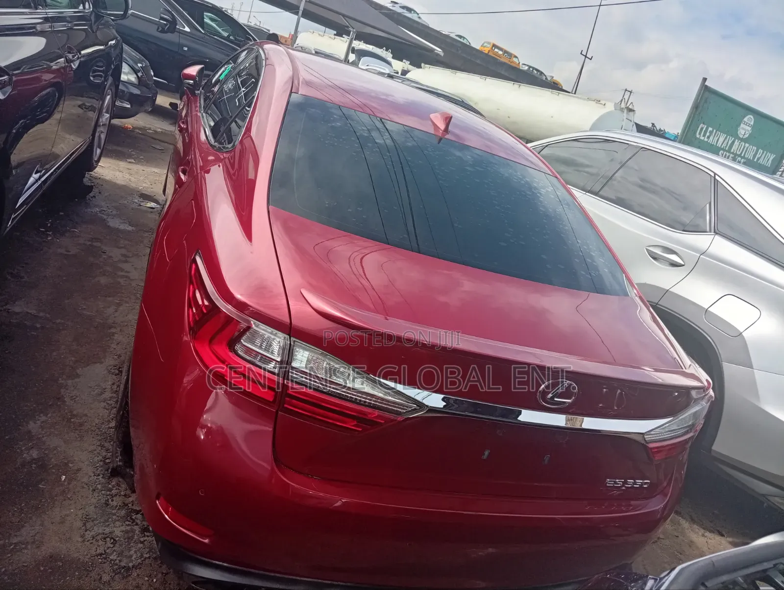 Lexus ES 2017 Red