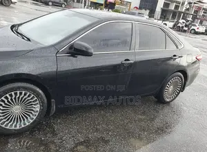 Toyota Camry SE 4dr Sedan (2.5L 4cyl 6A) 2016 Black