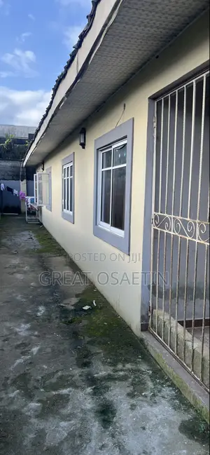 1bdrm House in Rumuekini for rent