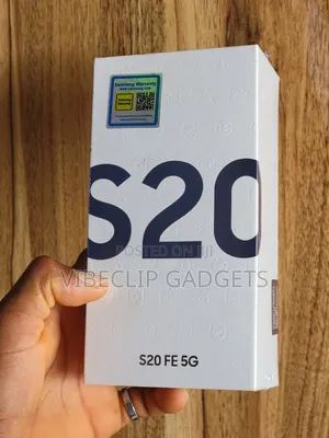 New Samsung Galaxy S20 FE 5G 128 GB Silver
