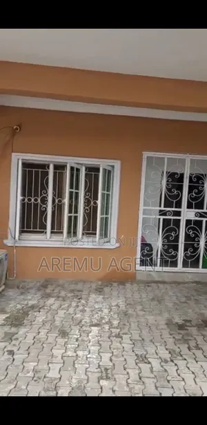 Furnished 3bdrm Duplex in Lekki Gardens Phase for sale