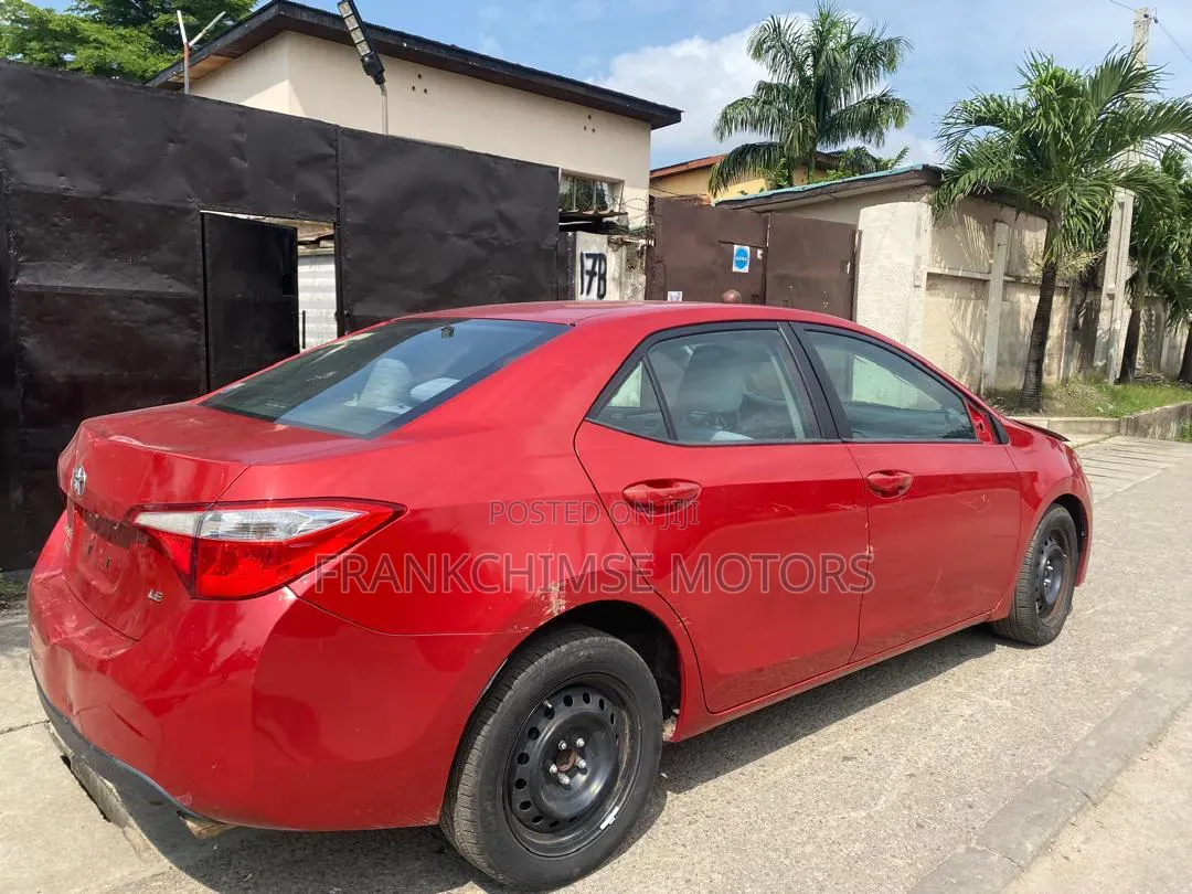 Toyota Corolla 2014 Maroon